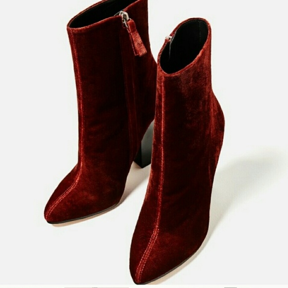 ⭕️SOLD⭕️ ZARA VELVET ANKLE BOOTS BRAND NEW - Picture 7 of 8